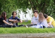 Кабмин утвердил концепцию профилактики правонарушений подростков