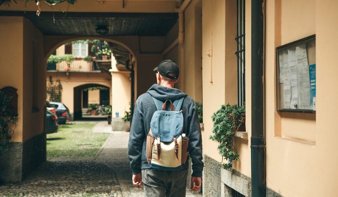 Навигатор с ИИ позволит слепым людям самостоятельно передвигаться по городу