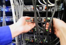 Рычаг влияния: власти хотят заставить локализоваться иностранные IT-компании