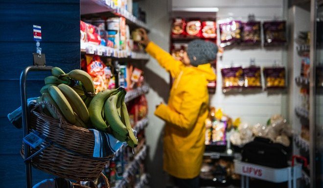 Магазины-роботы приходят на помощь жителям шведской глубинки