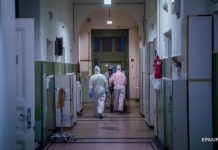 За день COVID-19 заболели 4538 украинцев