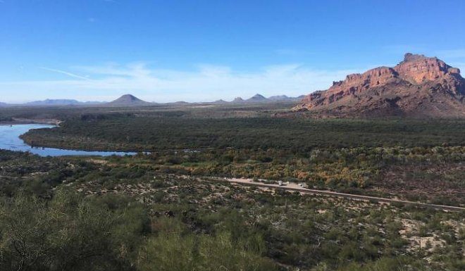 Почему крупнейшие мировые производители чипов строят заводы в пустыне Аризоны