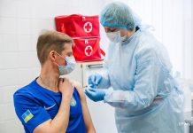 В Украине привили от COVID более 1,3 млн человек