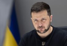 Зеленский объяснил запрет вести переговоры с РФ