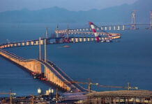 Один из самых длинных мостов в мире построен с использованием бамбука