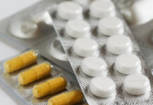 Добавки с сюрпризом: производители фальшивых БАД учатся обходить закон