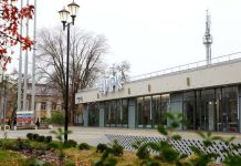 В уникальный цирк на Волге вдохнули новую жизнь