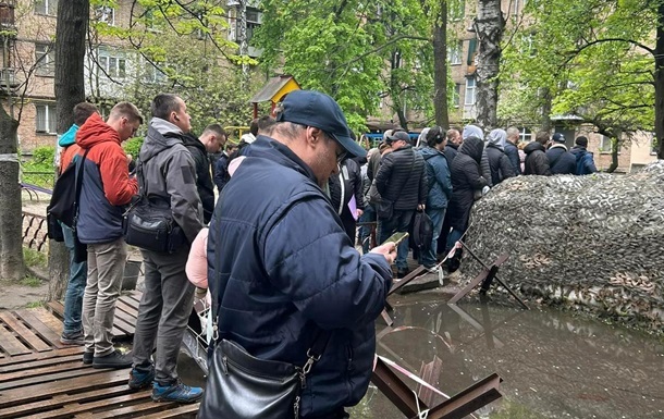 Минобороны запустило є-чергу в ТЦК